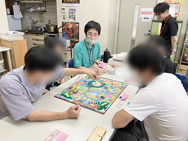 障害者雇用創造センター_人生ゲームレクの様子①