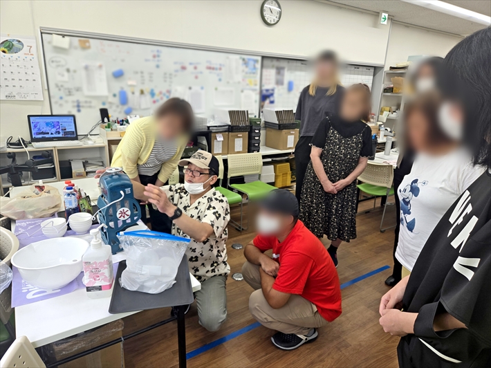 就労継続支援B型オリーブ_ひんやりレクの様子