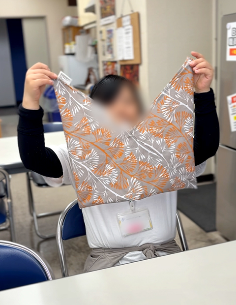 障害者雇用創造センター_手芸レクリエーション_あずま袋作り