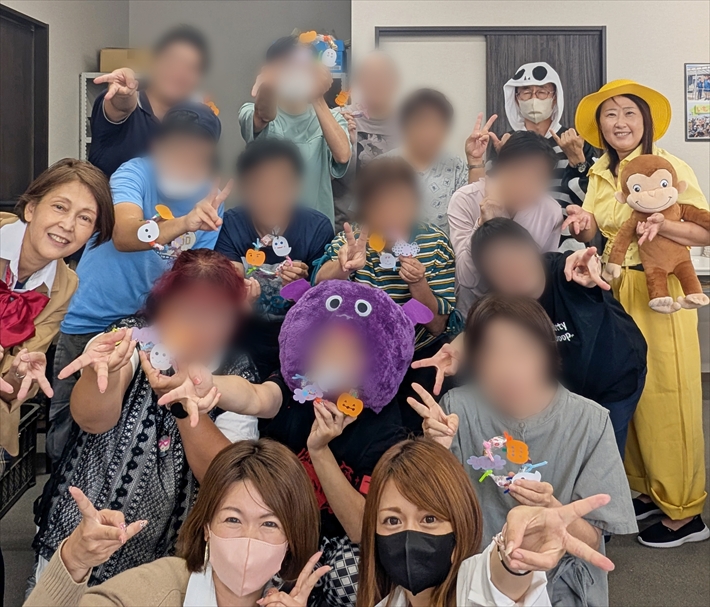 就労継続支援B型フレーベル_ハロウィンレクの様子