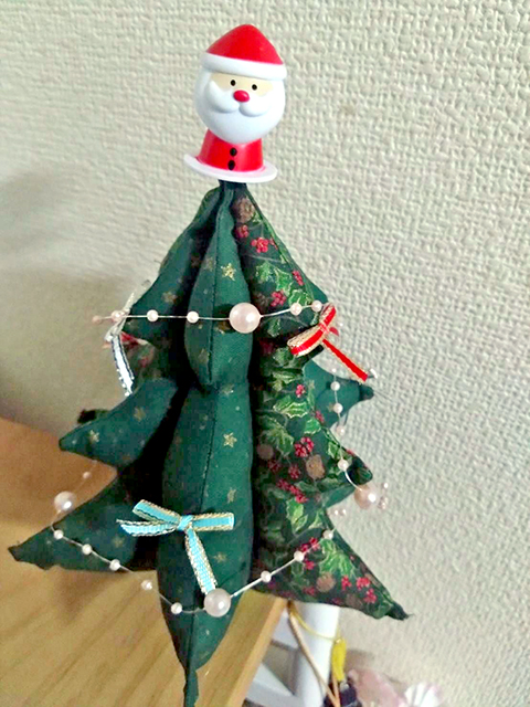 手作りクリスマスツリー