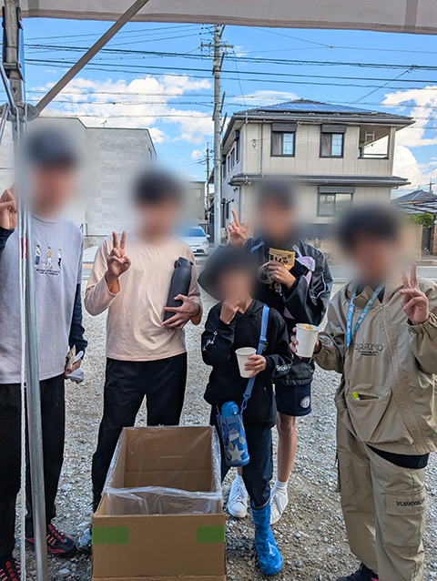 フレーベルいもほり体験