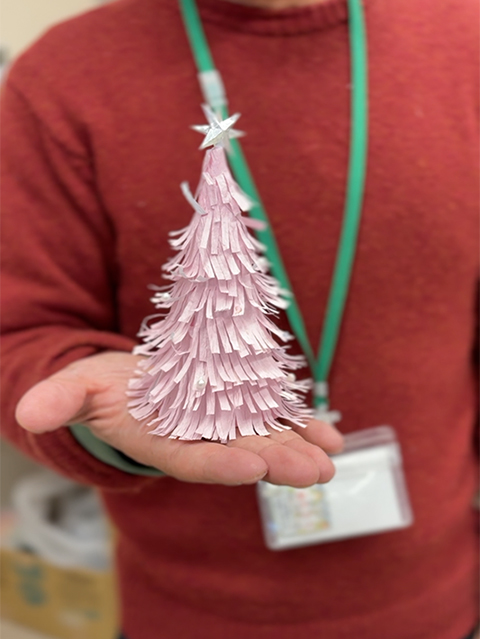 クリスマスツリー作り_障害者雇用創造センター