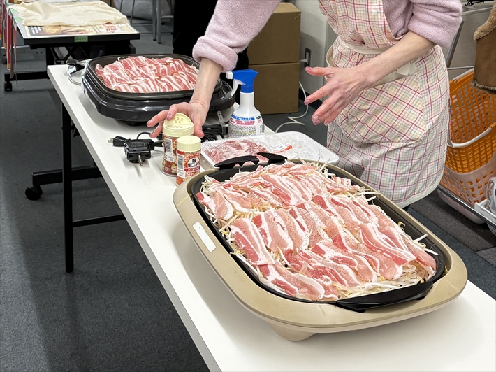 蒸し料理レク_障害者雇用創造センター_豚もやし