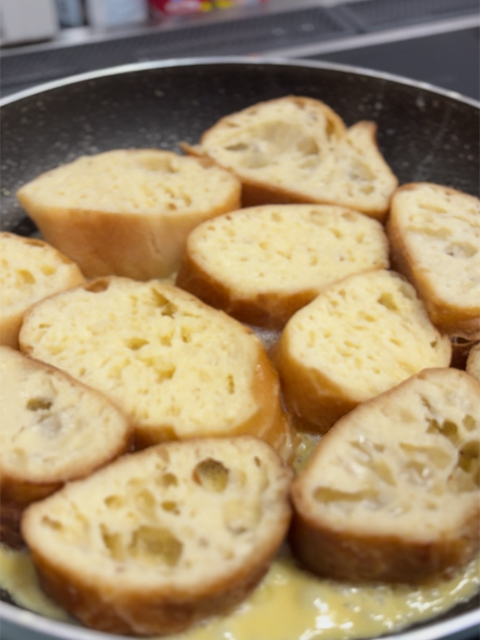 ナベ'sキッチン_障害者雇用創造センター理事長渡邉盛時による料理レクリエーション