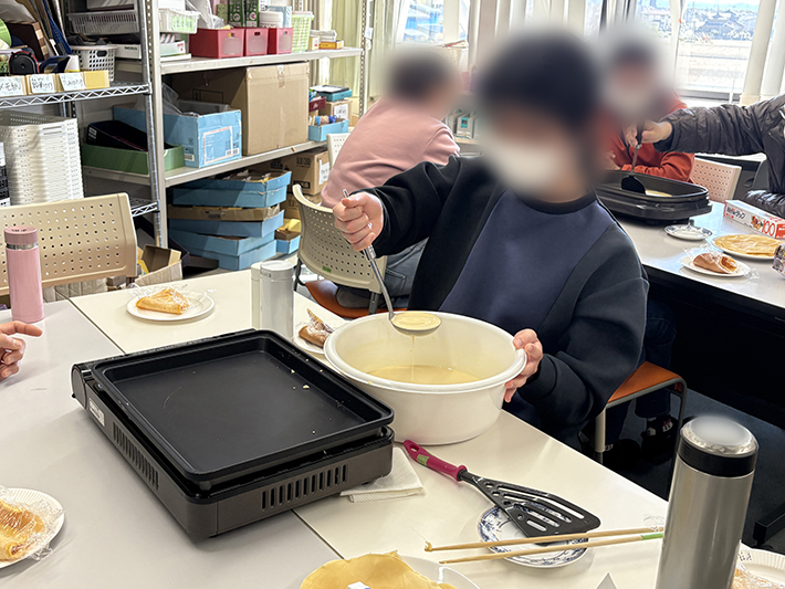 お菓子作りレクリエーション_障害者雇用創造センター