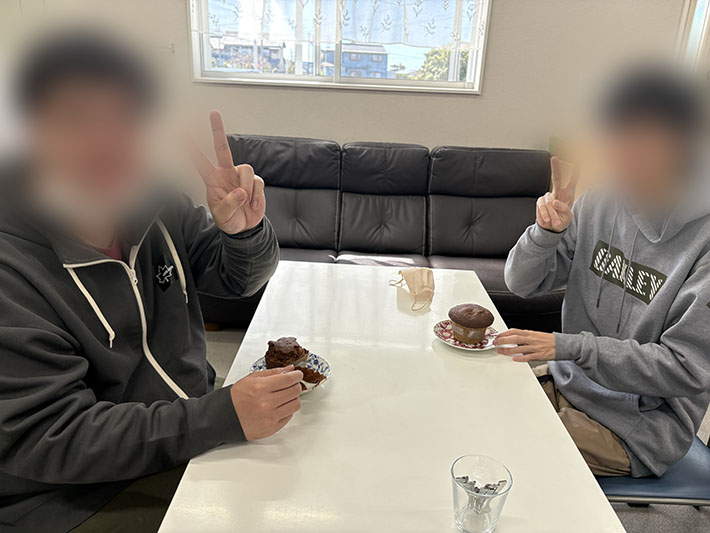 就労継続支援B型フレーベル_ホワイトデーレクリエーションの様子