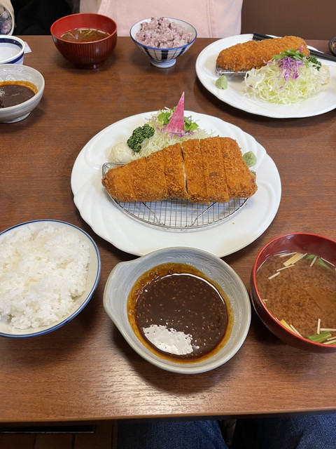 名代とんかつ八千代味清