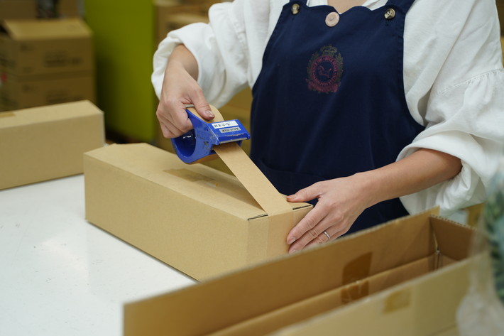 箱入れ・梱包： 輸送中の衝撃から守るための、最後の砦_イメージ画像