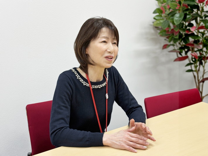 相談=利用開始ではない、気軽な一歩を促す案内。電話、メール、LINEで「来てよかった」を支える最初のアクションを受け付ける窓口。