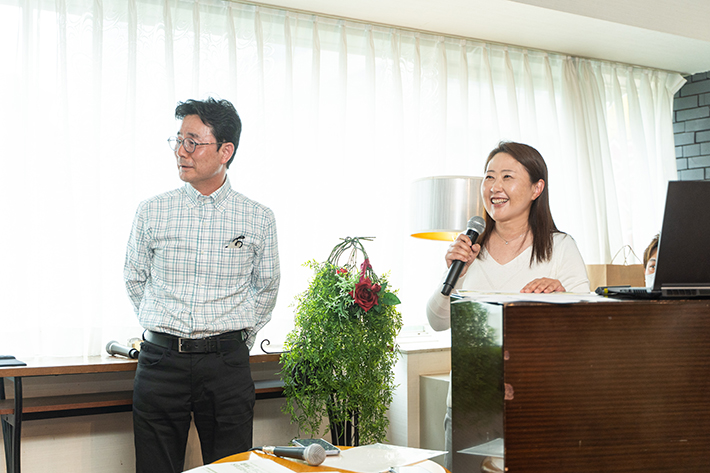 地域とつながる『フレーベル祭り』の開催に向け、地域社会に根ざした新しい福祉の形を提案するフレーベルスタッフ