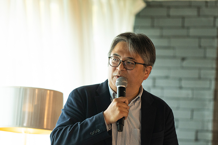一人ひとりのニーズに応える丁寧な支援を継続し、高い就職率と定着率を維持するための熱意を語る愛西スタッフ